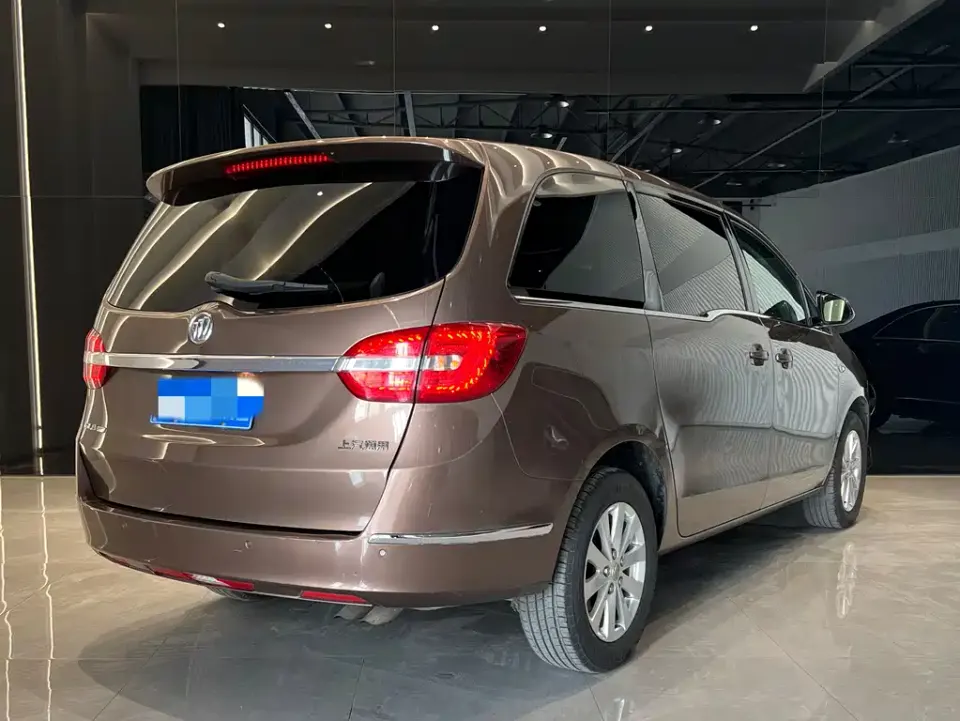 Buick GL8
