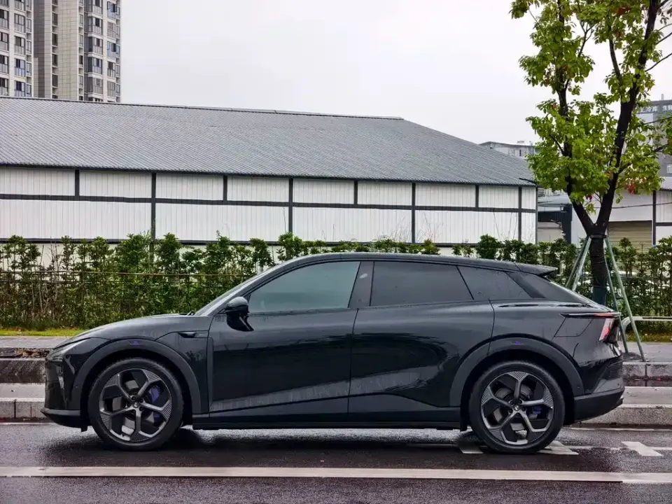 Jiyue Ji Yue 01