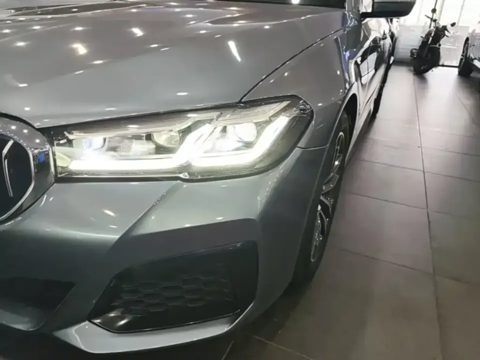 BMW 5 Series (Import)