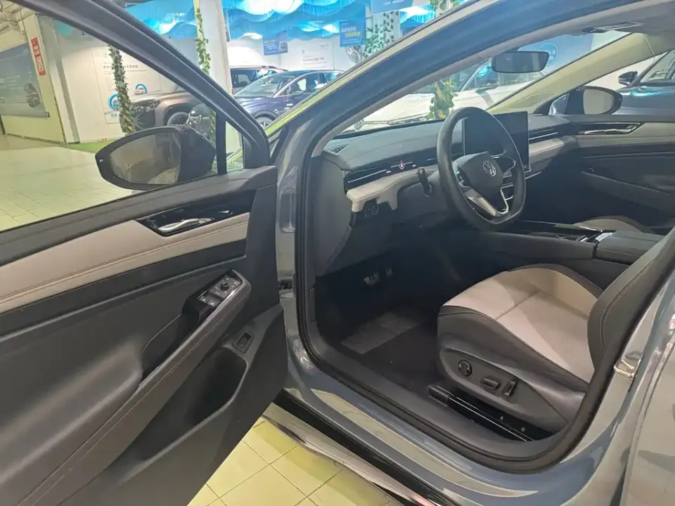 Volkswagen ID.7 VIZZION