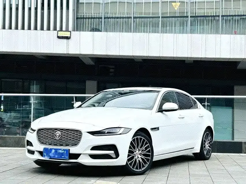 Jaguar XEL