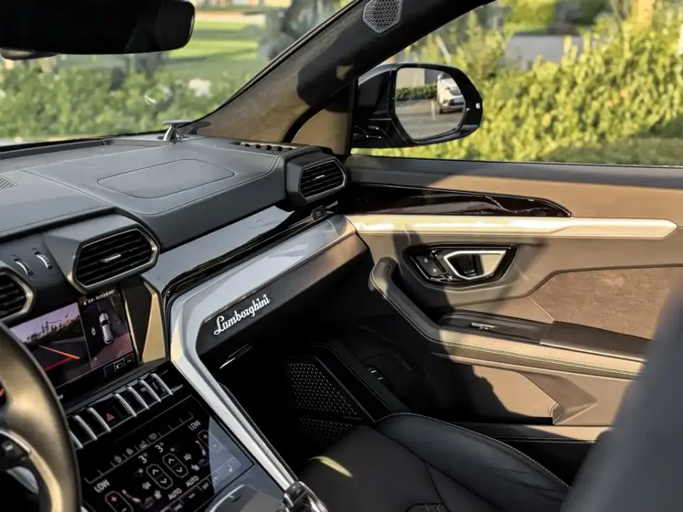 Lamborghini Urus