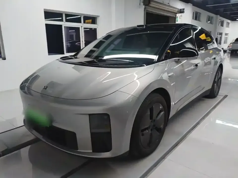 Li Li i6