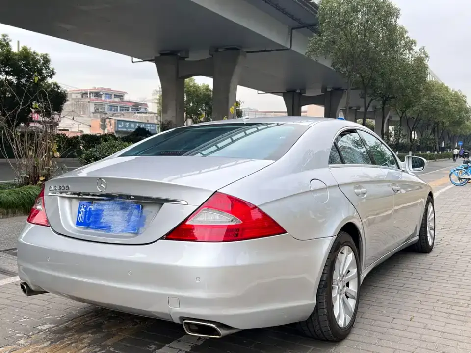 Mercedes-Benz CLS