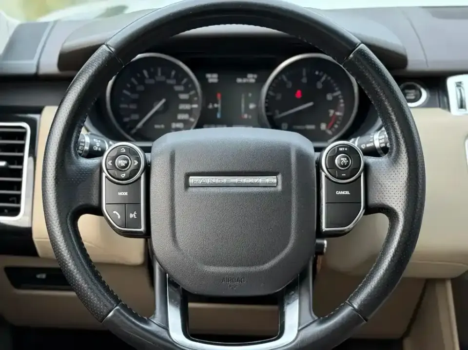 Land Rover Sport
