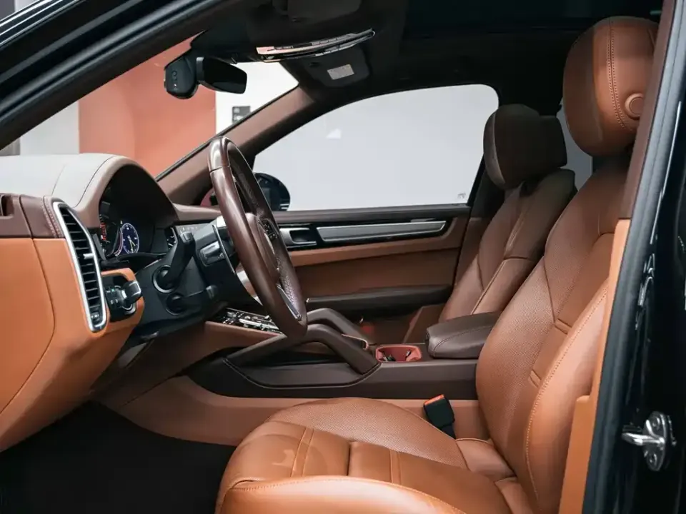 Porsche Cayenne Hybrid