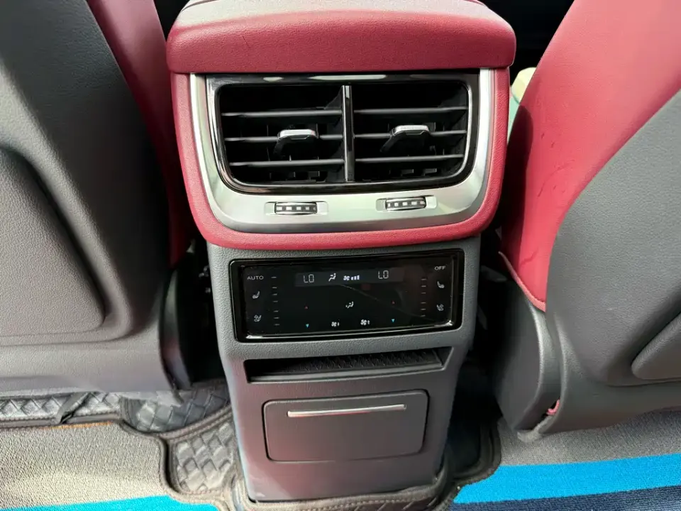Hongqi Hongqi E-HS9