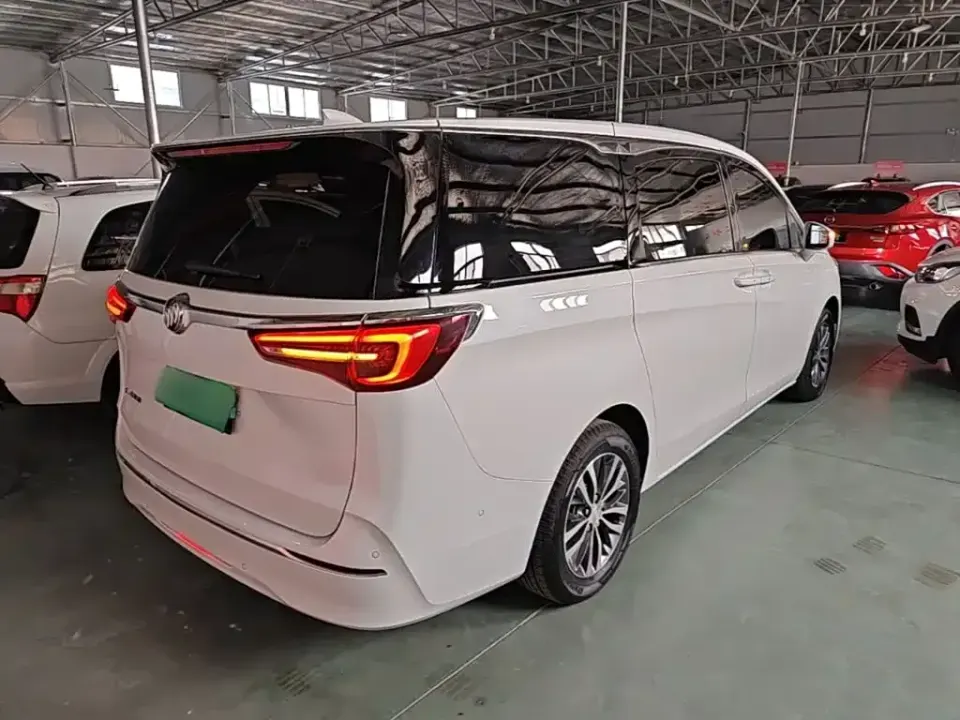 Buick GL8