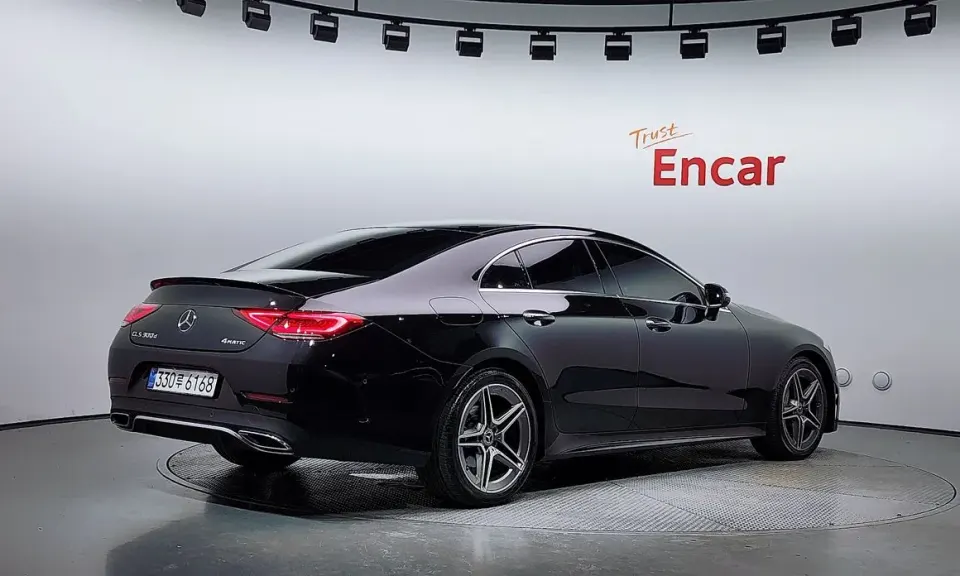 Mercedes-Benz CLS-Class