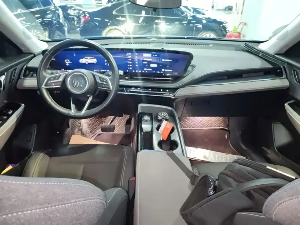 Buick E5