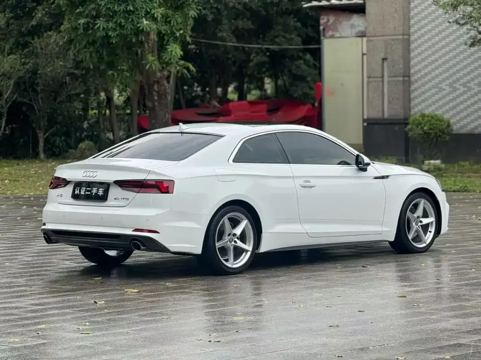 Audi A5 (Import)