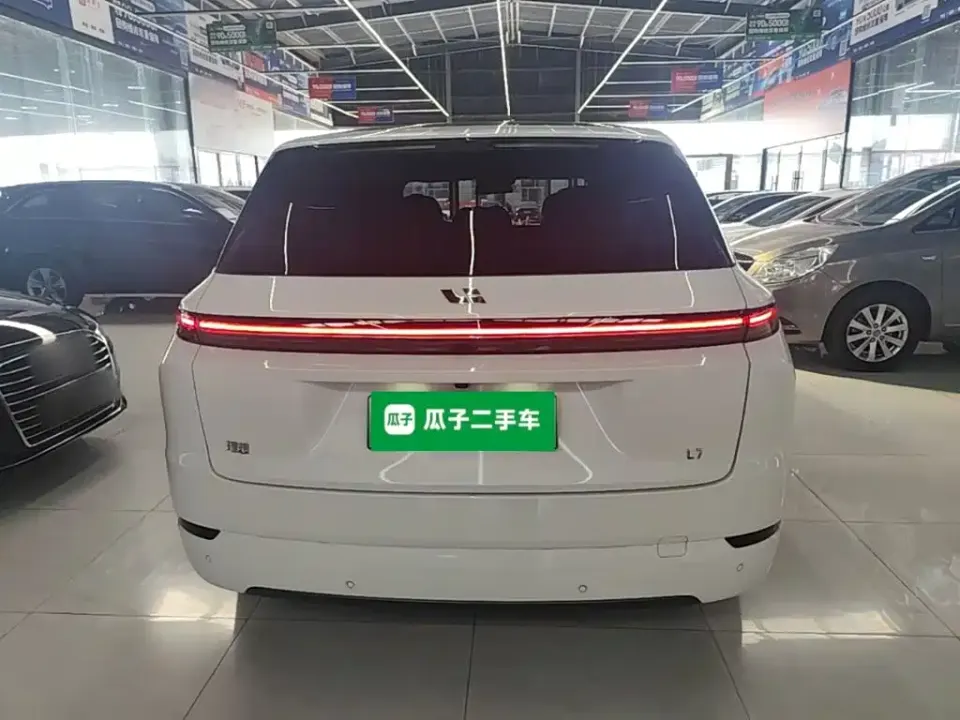 Li Li L7