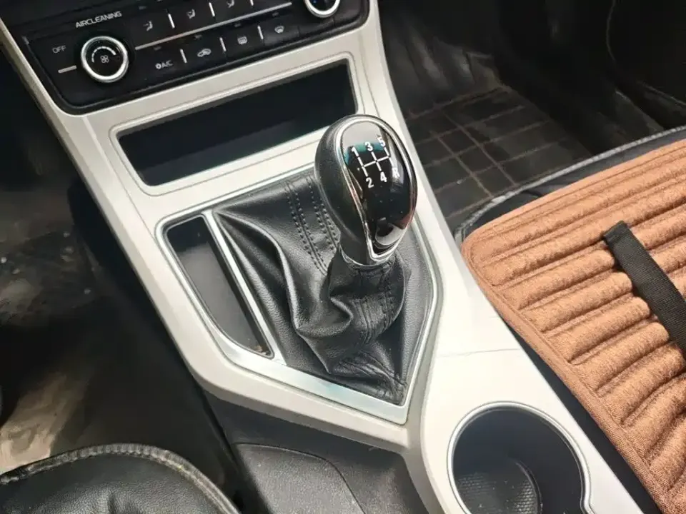Geely Vision