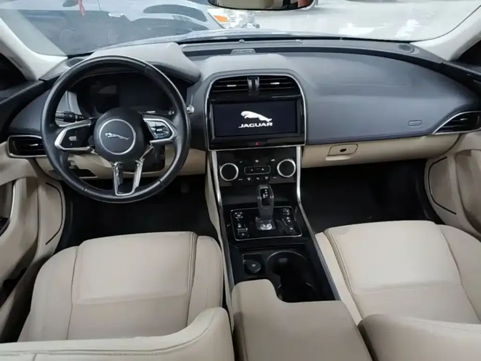 Jaguar XEL