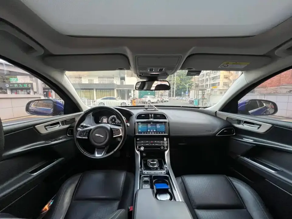 Jaguar XEL