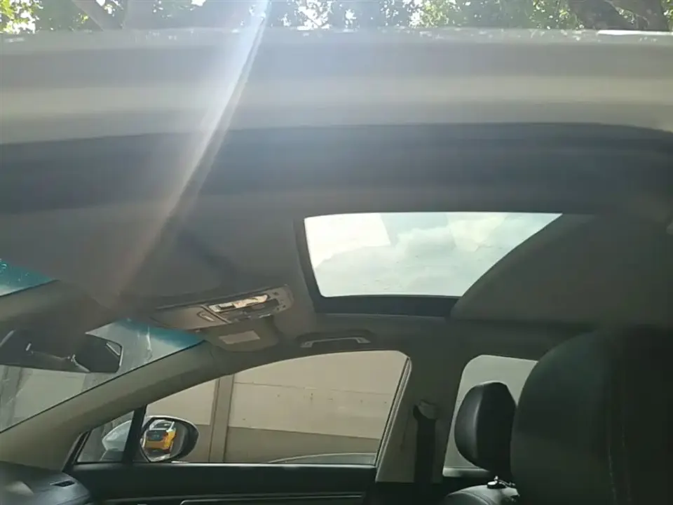 Geely Emgrand GS