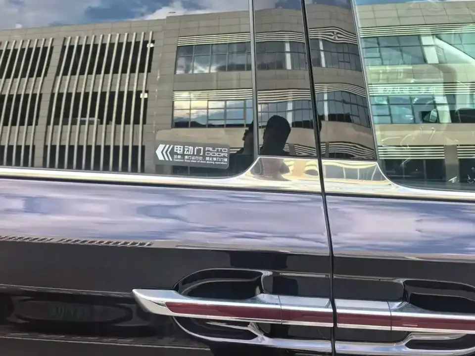 Hongqi Hongqi HQ9 PHEV