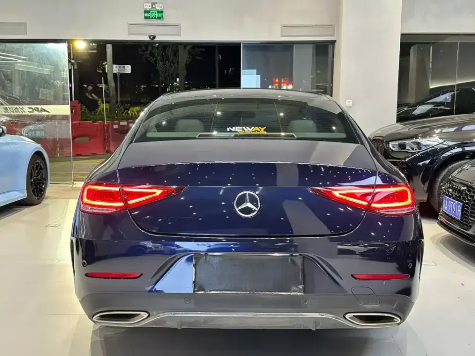 Mercedes-Benz CLS