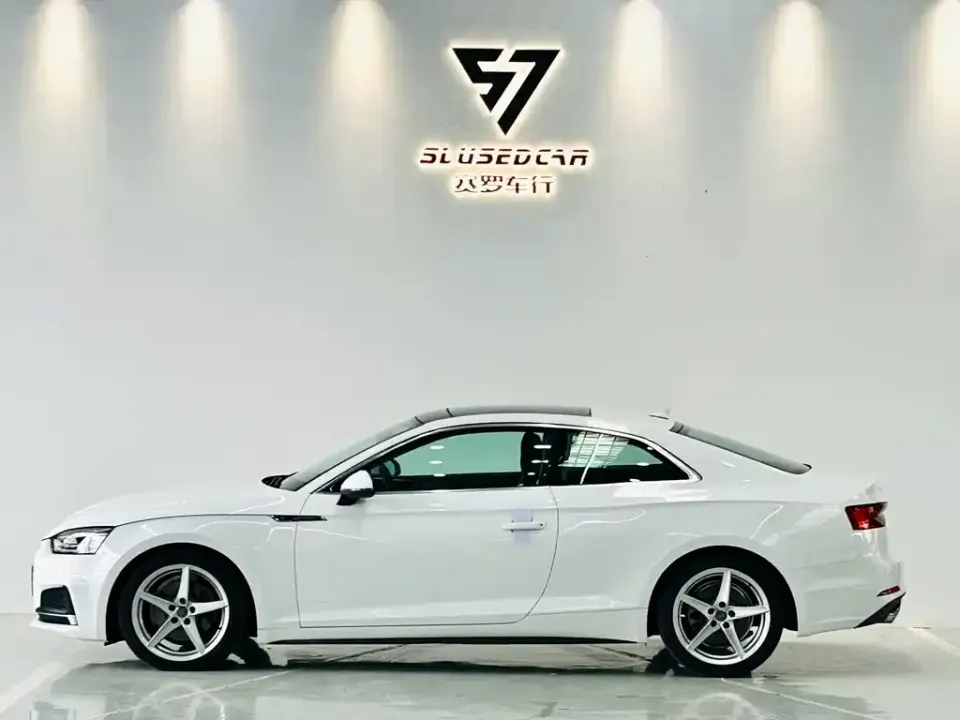 Audi A5 (Import)