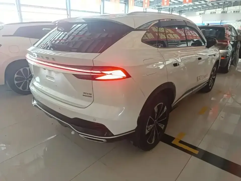 Roewe RX5