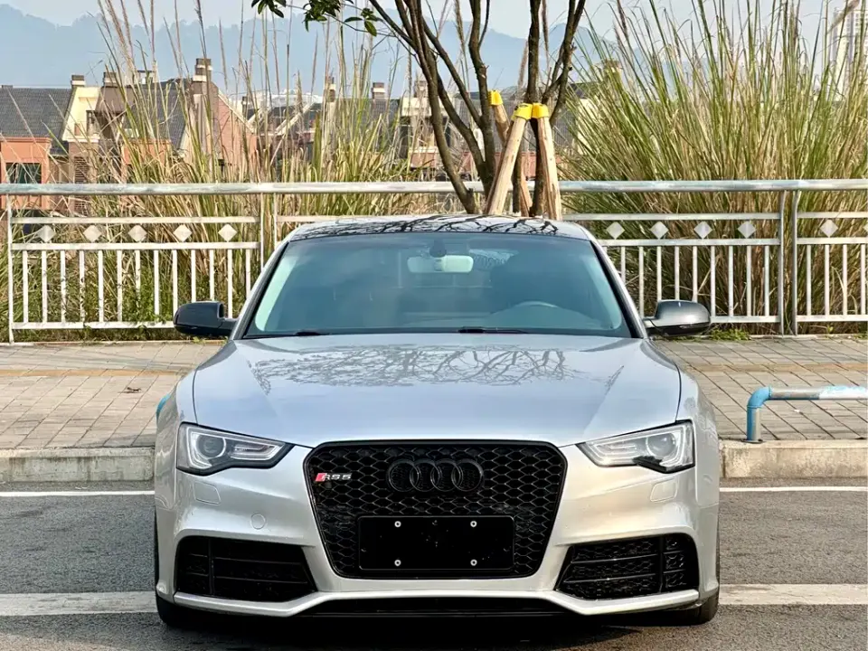 Audi A5 (Import)