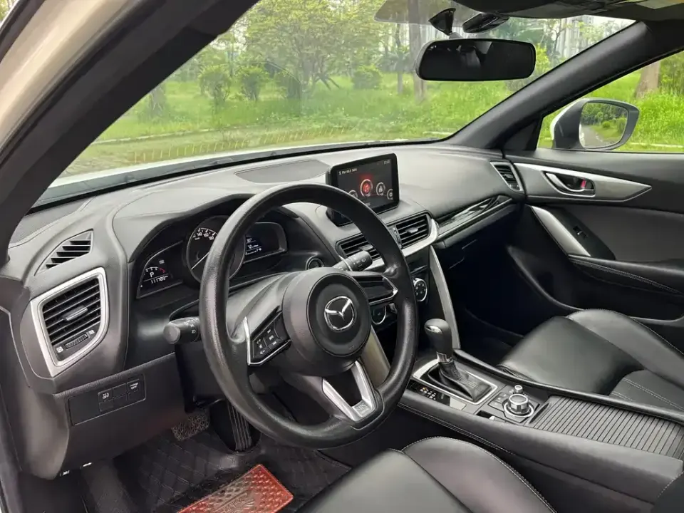 Mazda CX-4