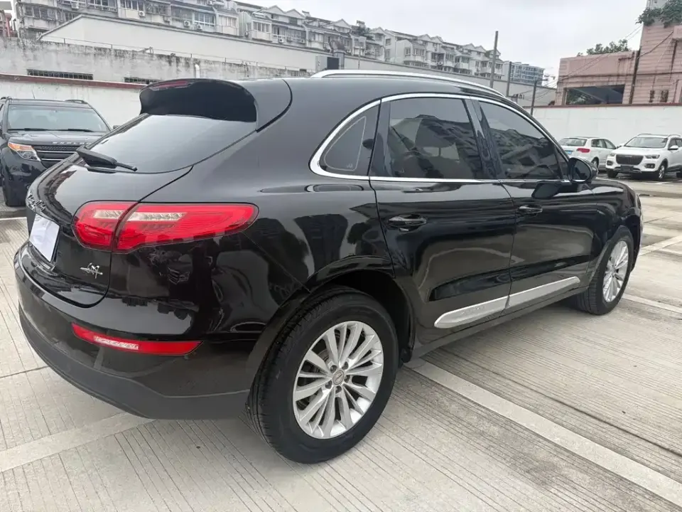 Zotye Zotye SR9