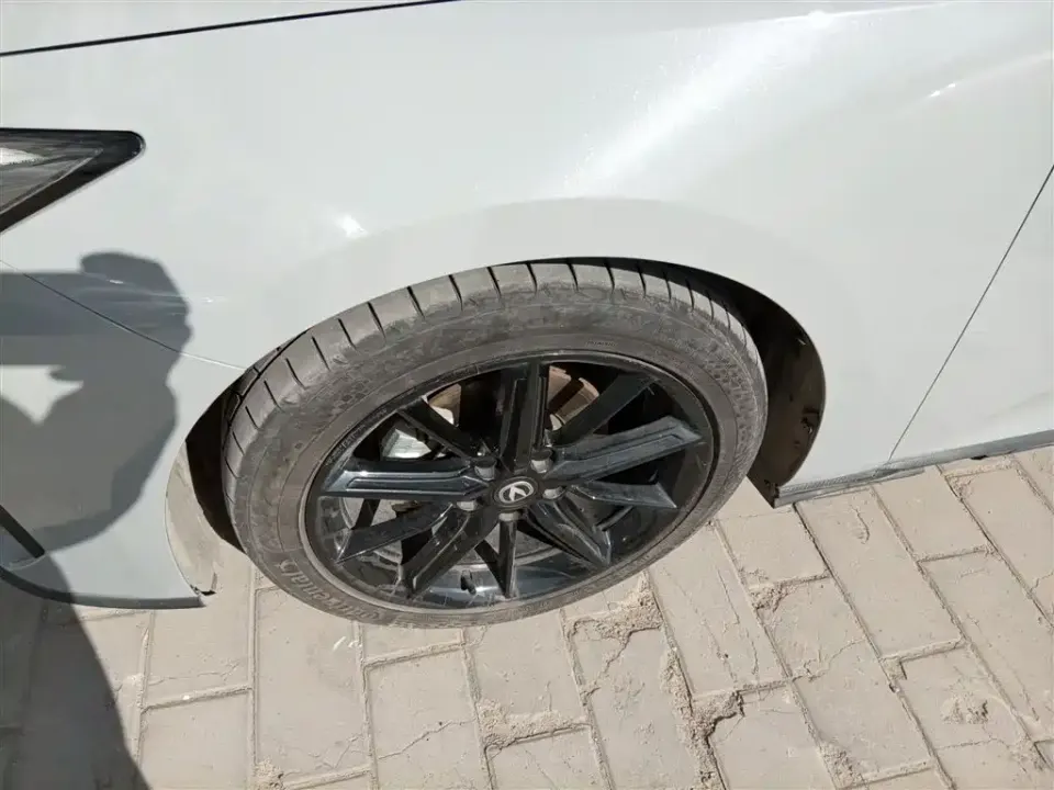 Changan UNI-V