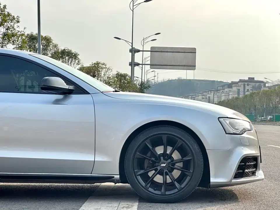 Audi A5 (Import)