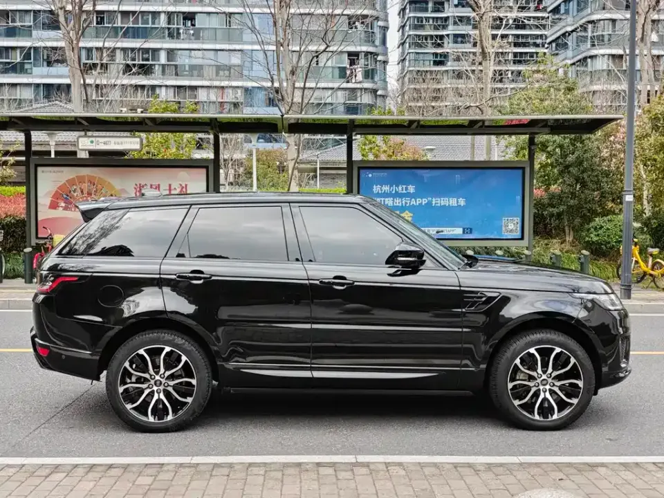 Land Rover Sport