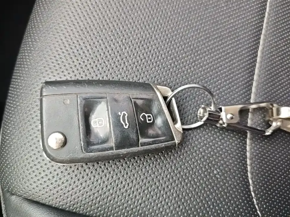 Jetta VS5