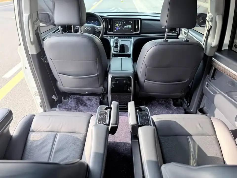 GAC Trumpchi M8