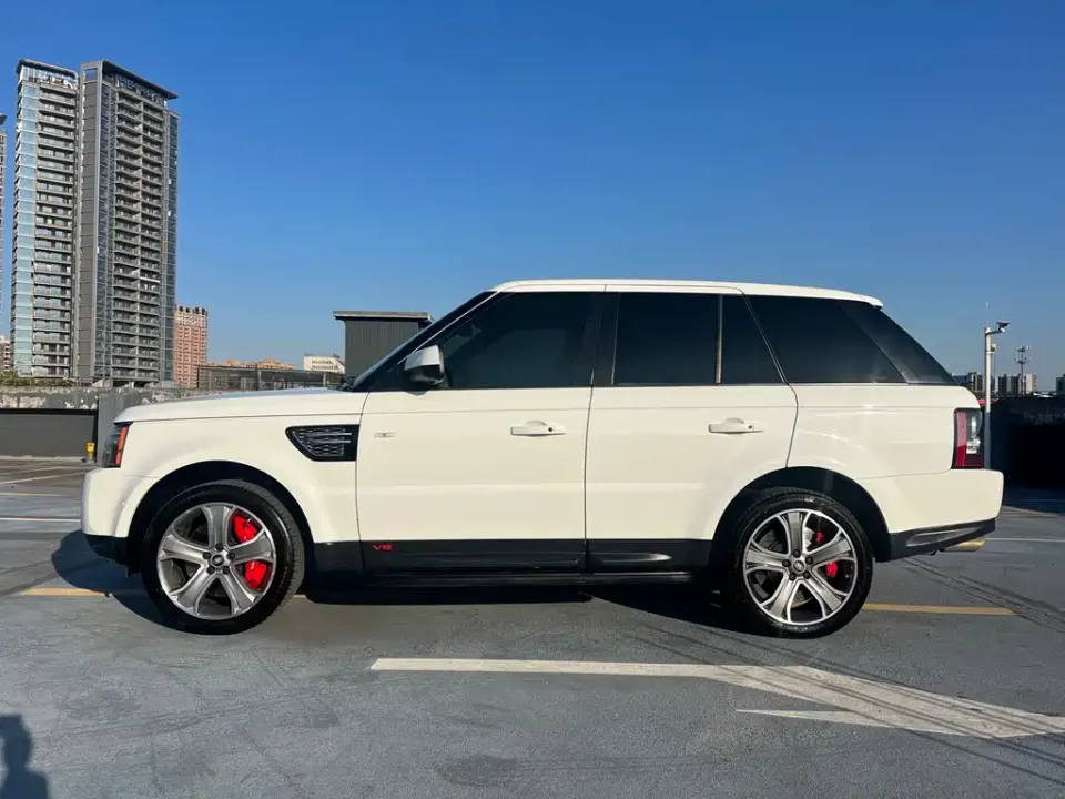 Land Rover Sport