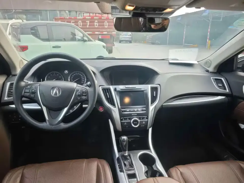 Acura TLX-L
