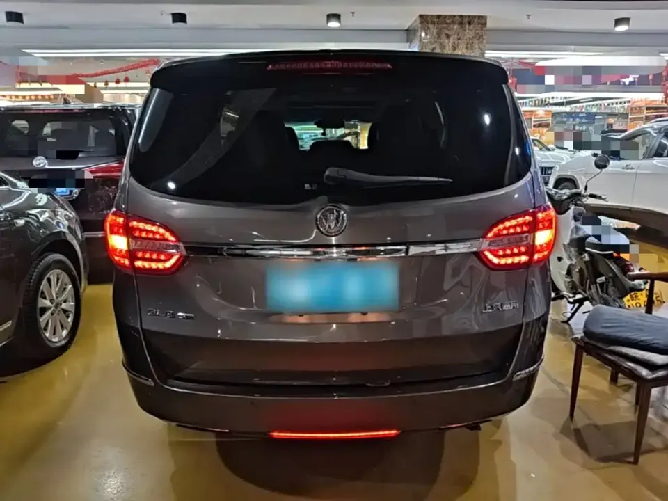 Buick GL8