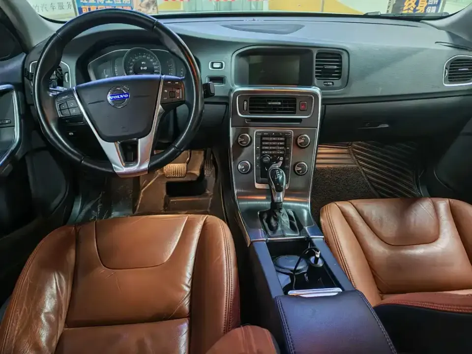 Volvo S60