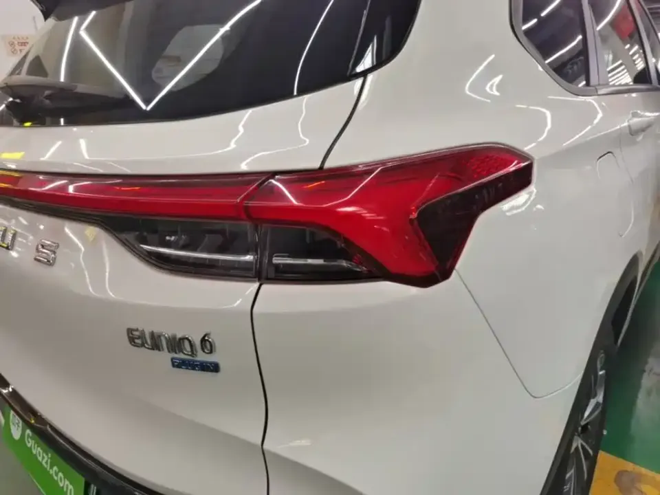 Maxus EUNIQ 6