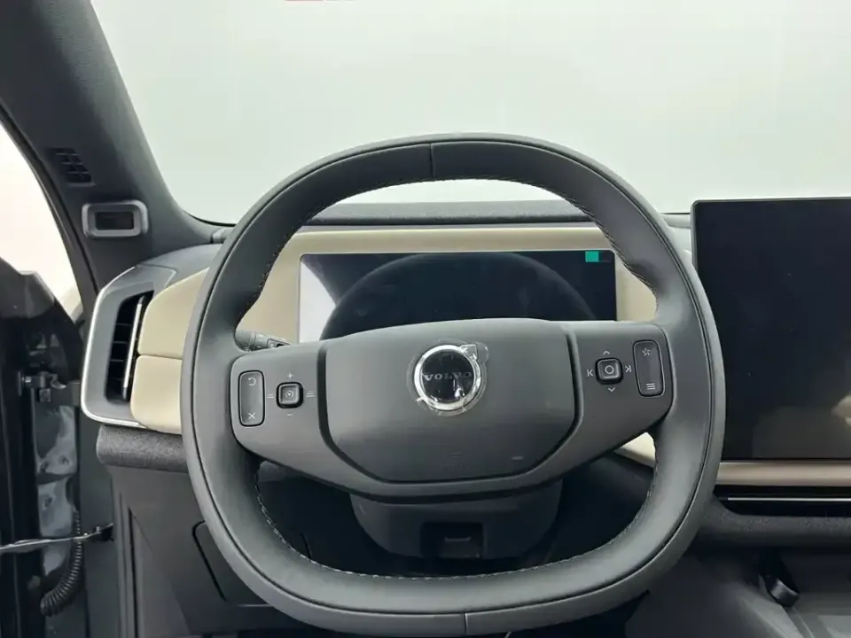 Volvo XC70 PHEV