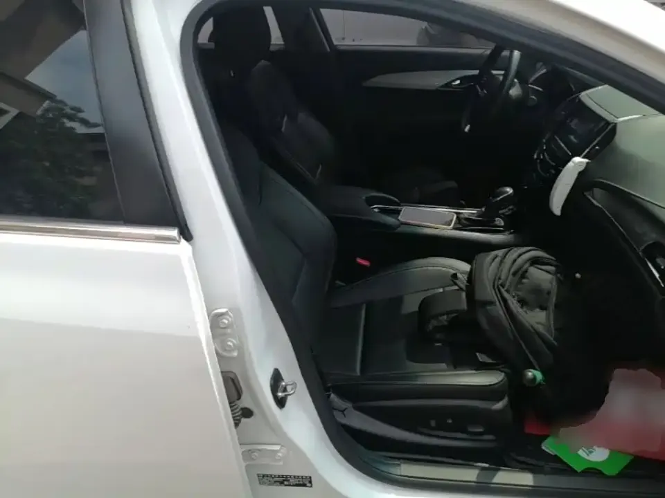 Cadillac ATS-L