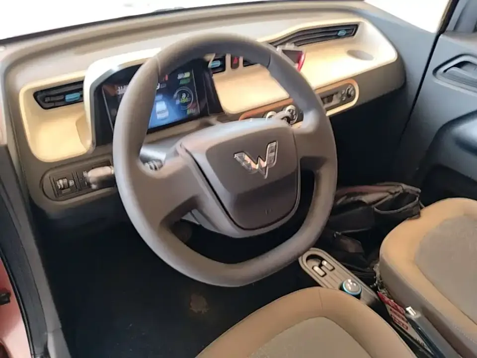 Wuling MINIEV