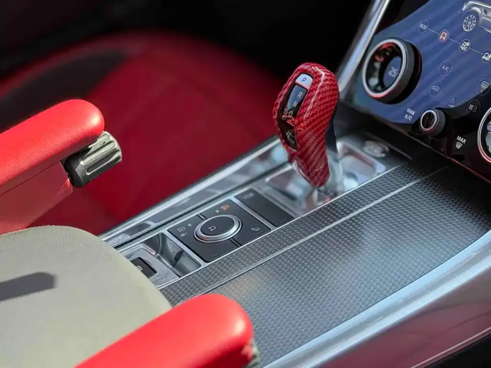 Land Rover Sport