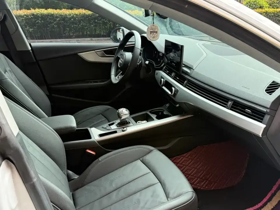 Audi A5 (Import)