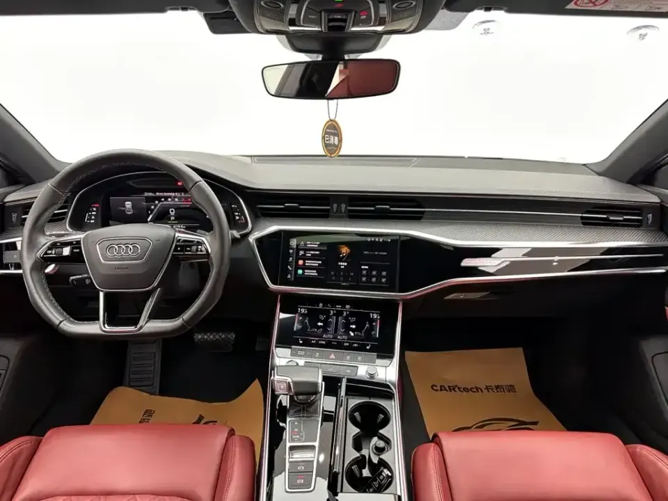 Audi A7L