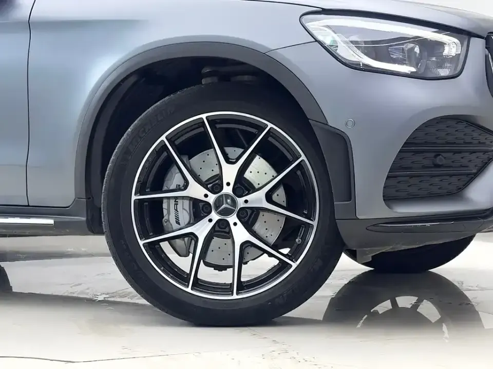 Mercedes-Benz GLC AMG