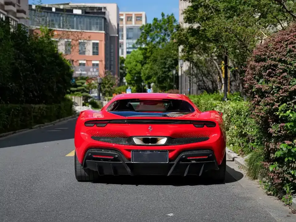 Ferrari 296