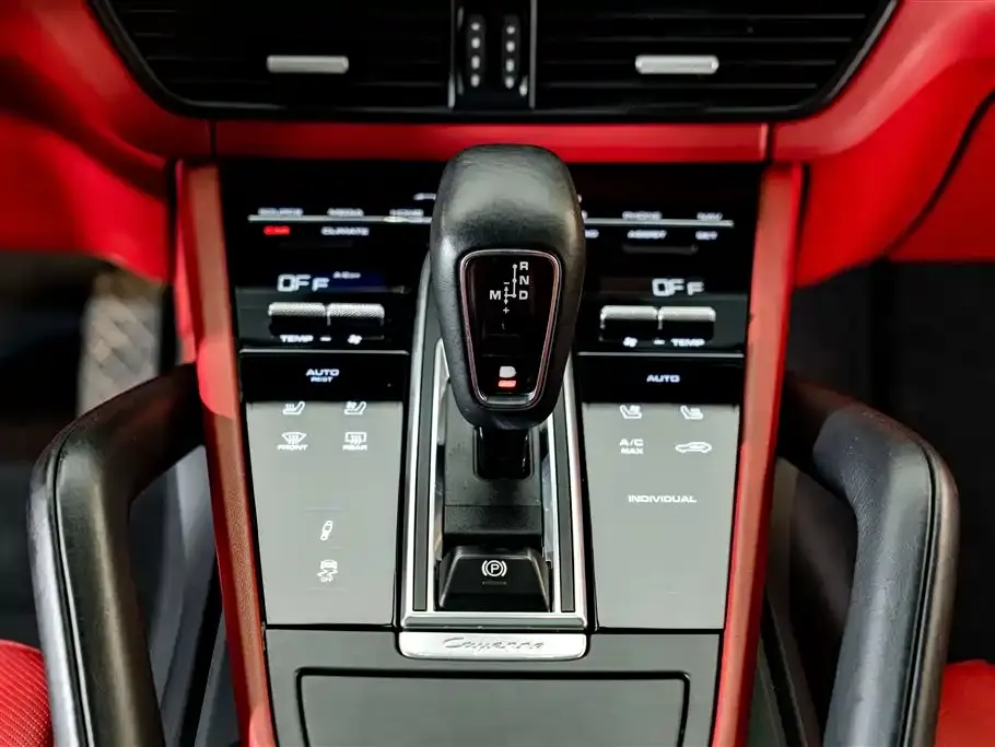 Porsche Cayenne Hybrid