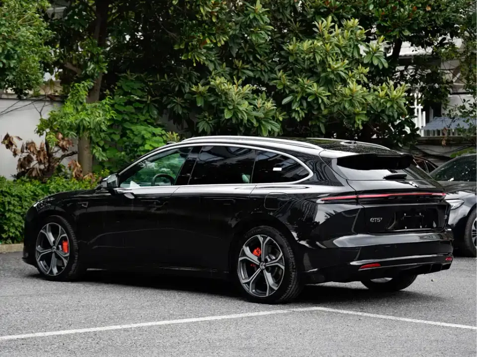 Nio ET5T