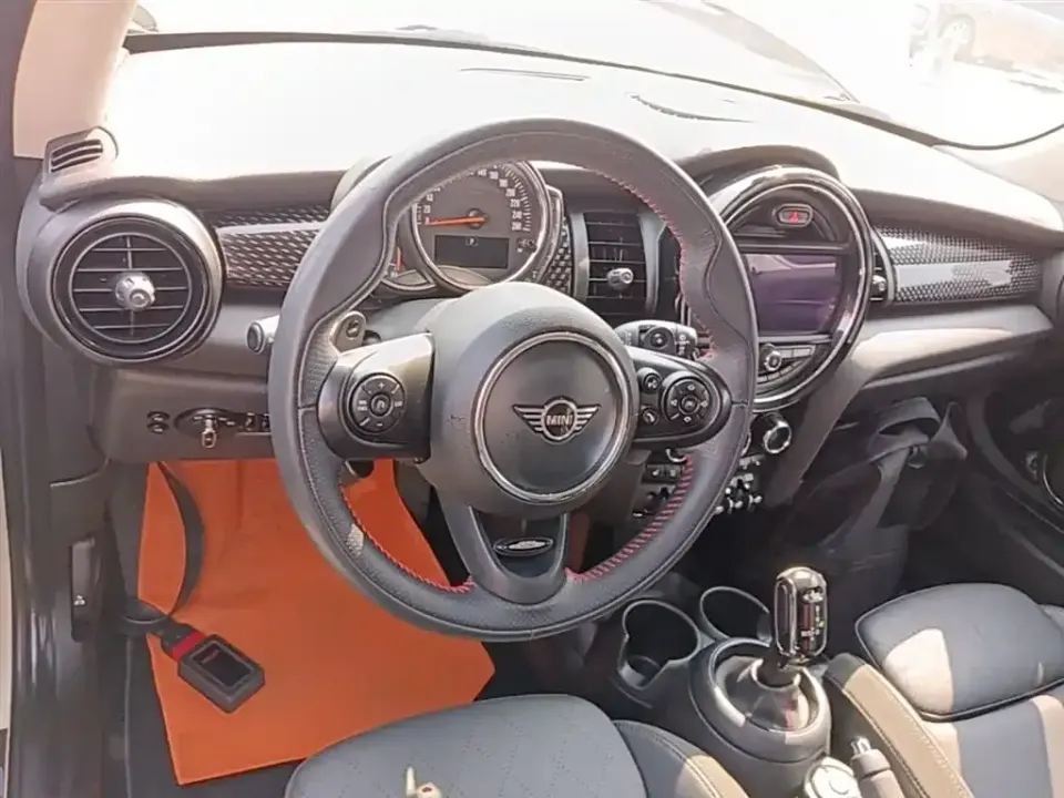 MINI Mini