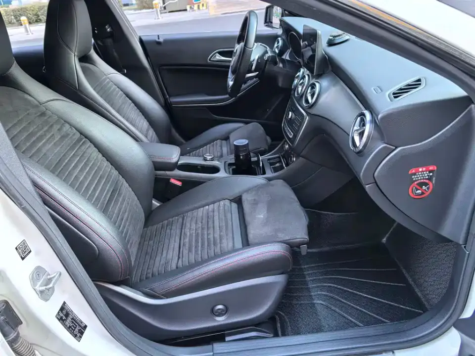 Mercedes-Benz CLA (Import)