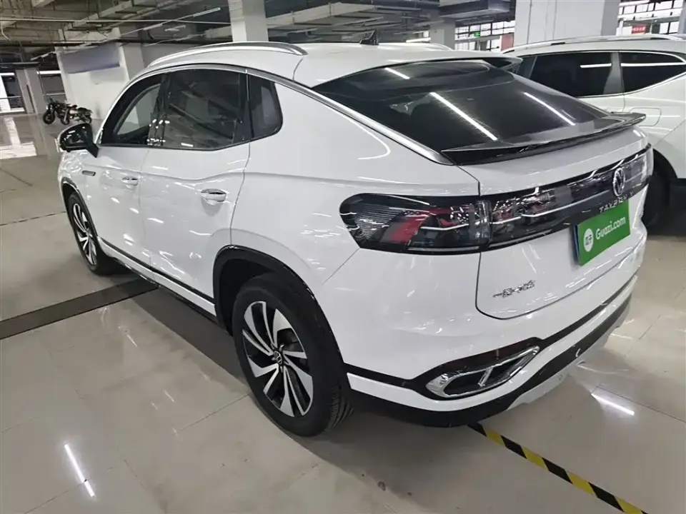 Volkswagen X